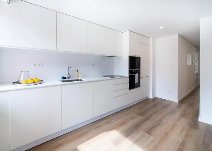 Lusíadas 53 2ºd - Beautiful Two-bedroom Apartamento Lisboa