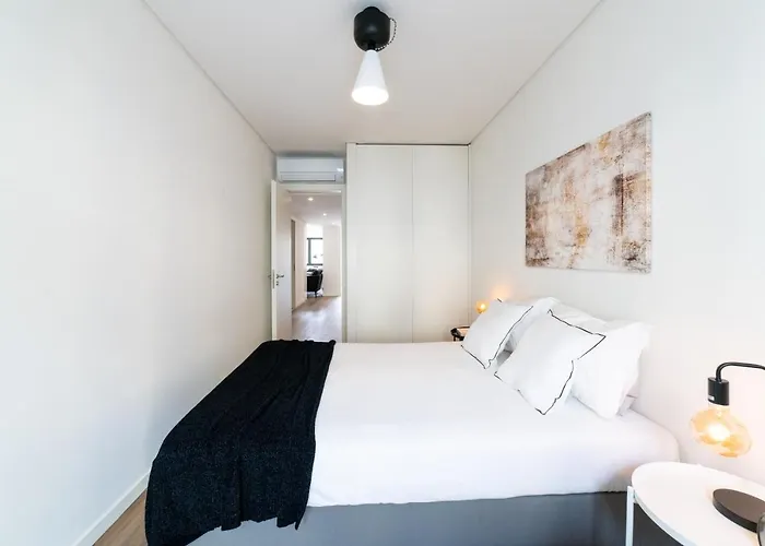 Apartment Lusiadas 53 2ºd - Beautiful Two-bedroom