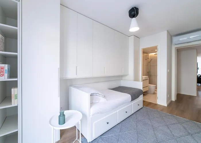 Lusíadas 53 2ºd - Beautiful Two-bedroom Apartamento *